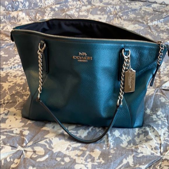 Coach purse - Picture 1 of 6